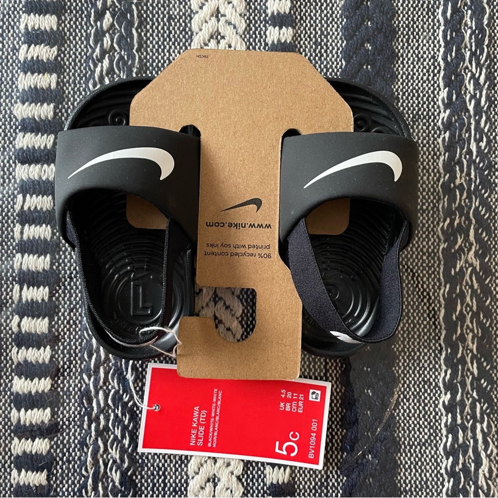 Nike Kawa Black Toddler Slide Sandals size 5